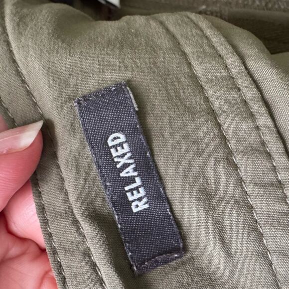 REI Co-op Sahara Men's Olive Cargo Shorts Size 30w x 30L - Picture 8 of 9